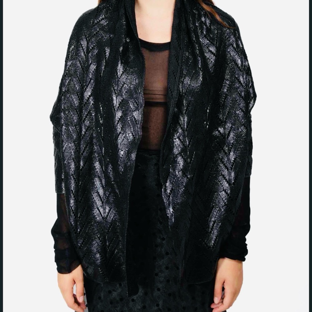 Christian Dior Paris Black Textured Women's wrap.
